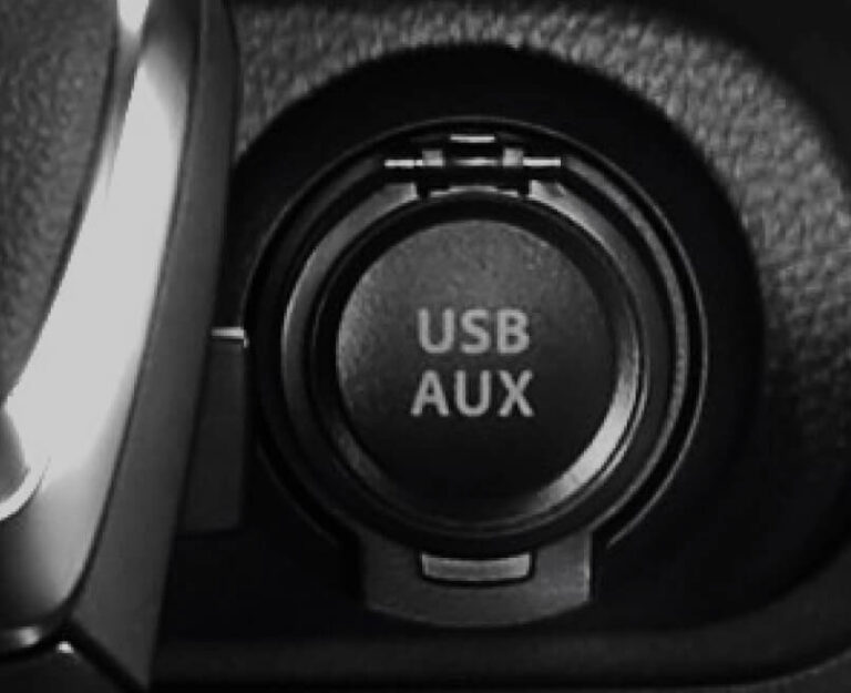 USB & AUX INPUT